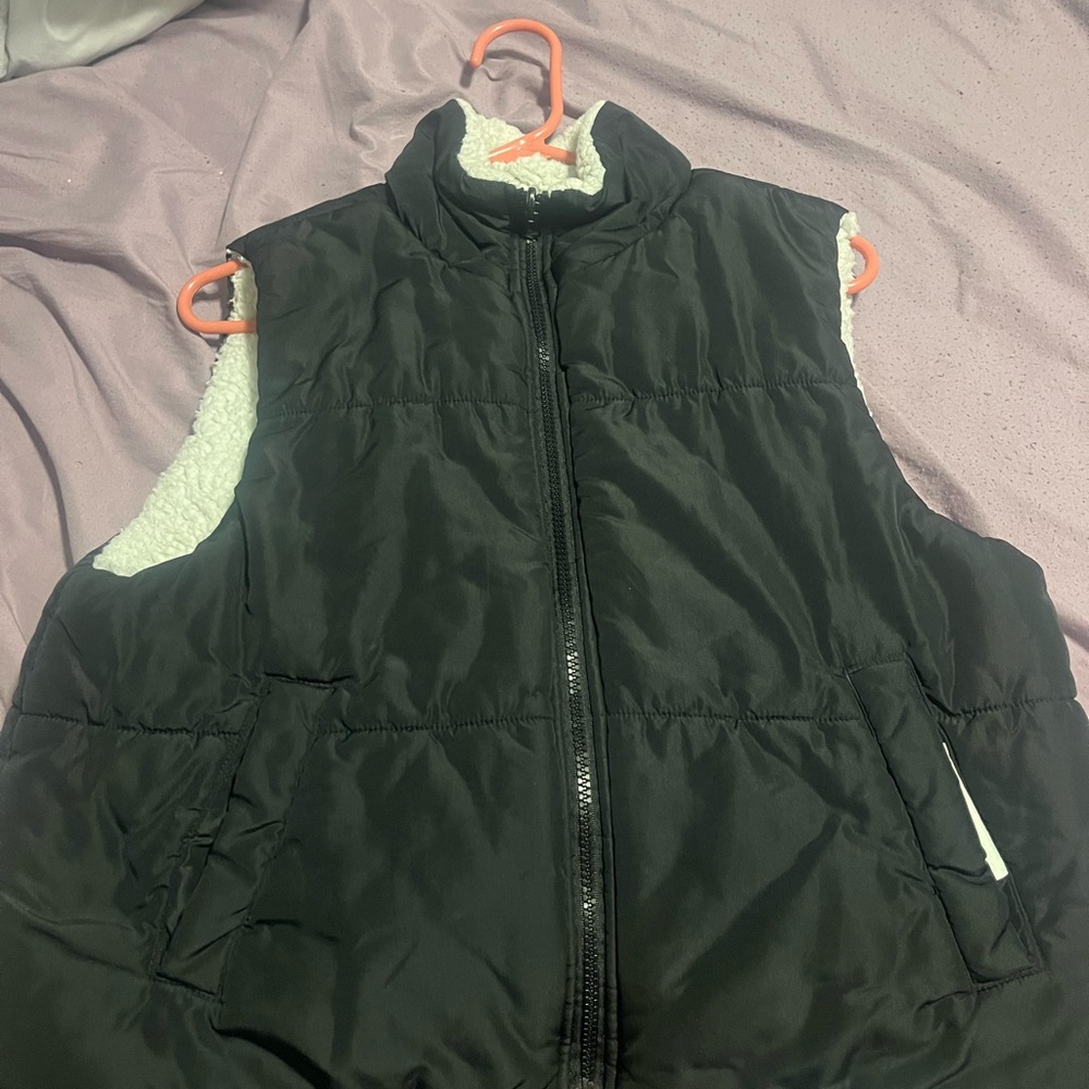 No Boundaries Black Puffer Vest